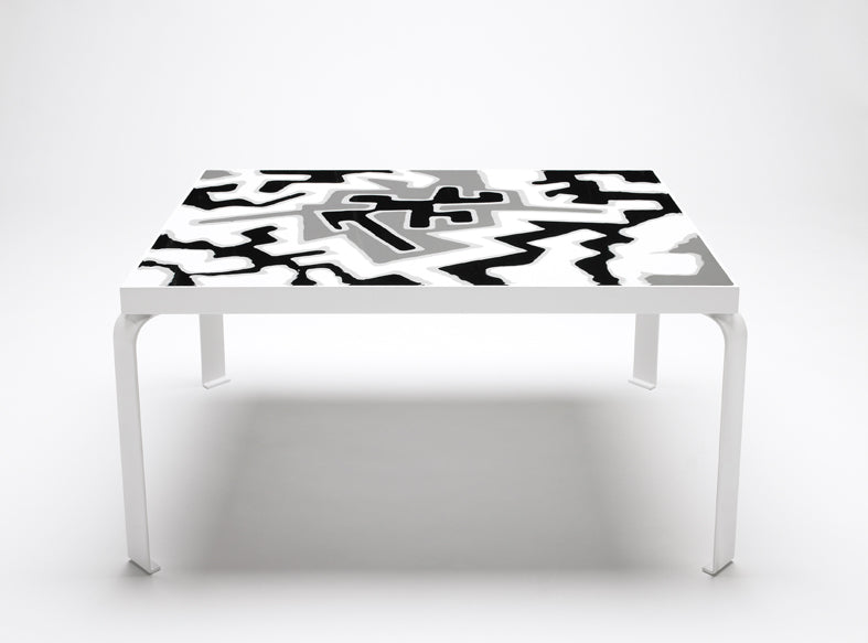 Alu + Resin Table